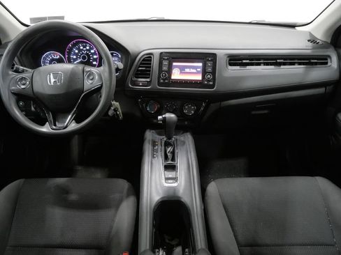 Used 2022 Honda HR-V LX image 9