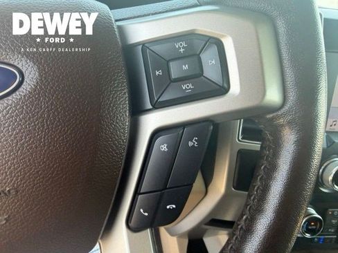 Used 2019 Ford F150 Lariat w/ Equipment Group 502A Luxury AWD/4WD image 12