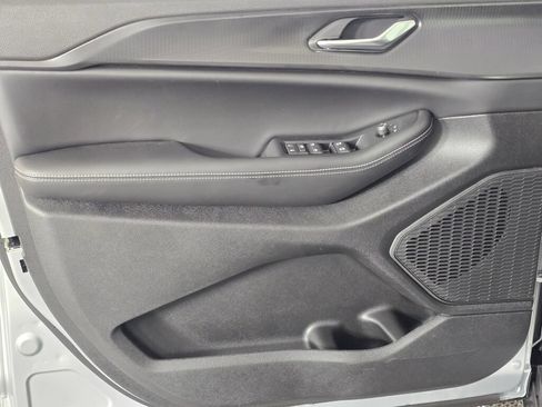 New 2026 Jeep Grand Cherokee L 4WD image 39