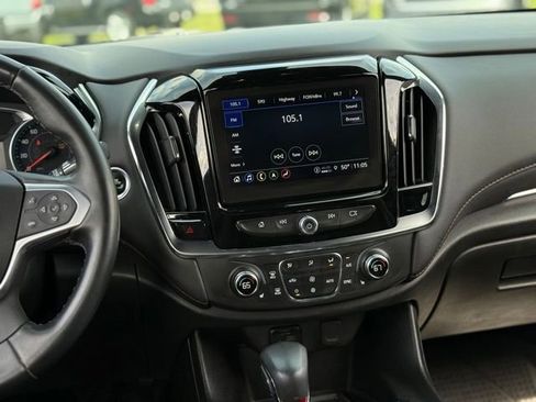 Used 2023 Chevrolet Traverse RS w/ LPO, Floor Liner Package AWD/4WD image 25