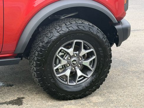 Used 2023 Ford Bronco Badlands AWD/4WD image 5