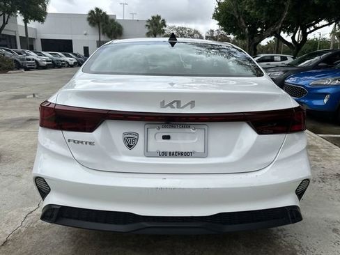 Used 2024 Kia Forte LXS image 28