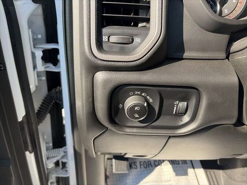 New 2025 RAM 2500 Tradesman AWD/4WD image 19
