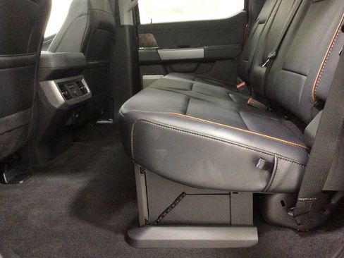 New 2025 Ford F250 Lariat w/ Lariat Ultimate Package image 25