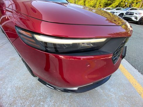 Used 2023 Honda Accord Touring image 28