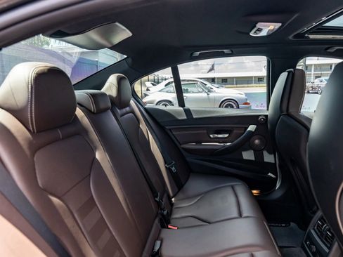 Used 2017 BMW M3 RWD image 48