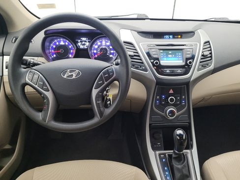 Used 2016 Hyundai Elantra SE w/ Option Group 02 FWD image 22