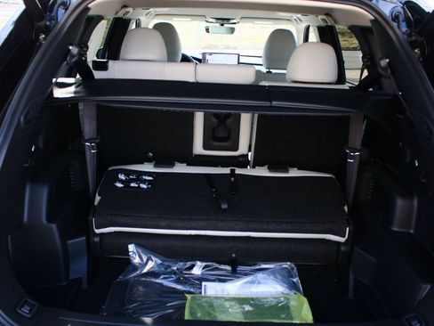 New 2026 Mitsubishi Outlander SEL image 19