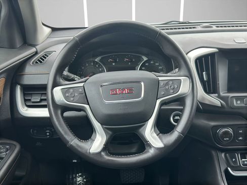 Used 2020 GMC Terrain SLE w/ Driver Convenience Package image 18