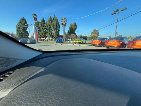 New 2025 Nissan Versa SV w/ Trunk Package image 26