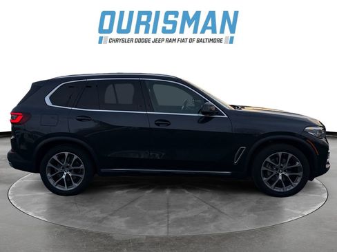 Used 2022 BMW X5 xDrive40i w/ Premium Package image 7