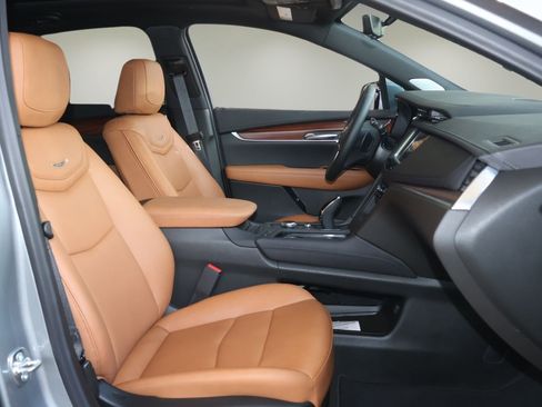 New 2026 Cadillac XT5 Premium Luxury FWD image 17