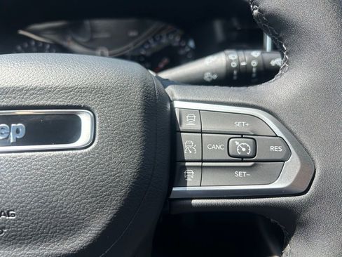 New 2025 Jeep Compass Limited w/ Sun & Sound Group image 21