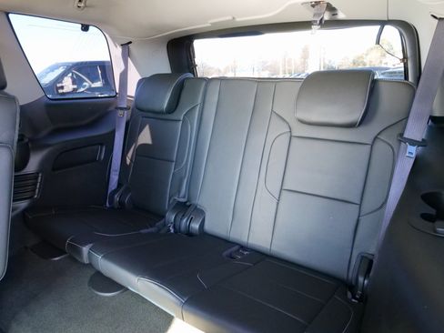 Used 2016 Chevrolet Tahoe LT image 17