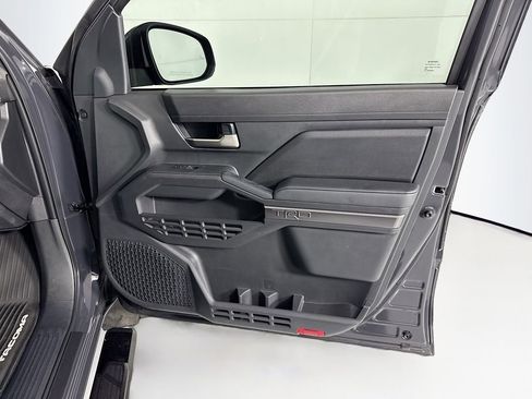 Used 2024 Toyota Tacoma 4x4 Double Cab image 25