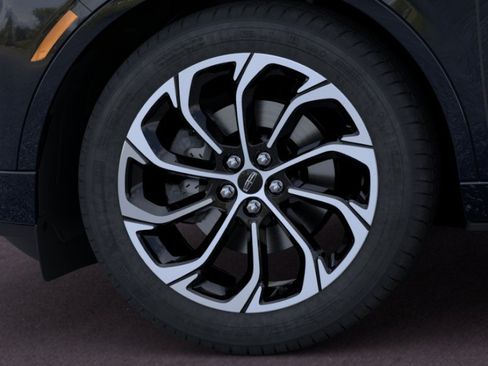 New 2026 Lincoln Nautilus Reserve AWD/4WD image 19