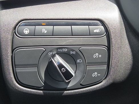 Certified 2023 INFINITI QX50 Pure AWD/4WD image 9