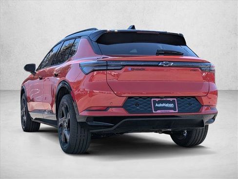 New 2026 Chevrolet Equinox EV RS image 7