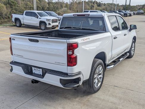 New 2026 Chevrolet Silverado 1500 Custom image 8
