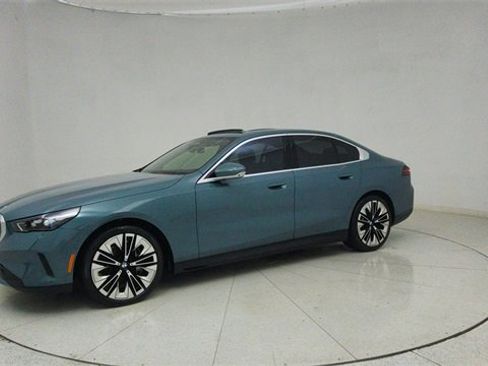 Used 2026 BMW 540i xDrive 540i xDrive image 66