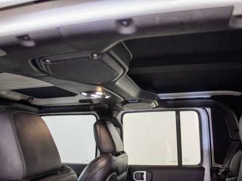 Used 2020 Jeep Gladiator Rubicon image 27