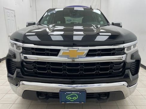 Used 2022 Chevrolet Silverado 1500 LT AWD/4WD image 17