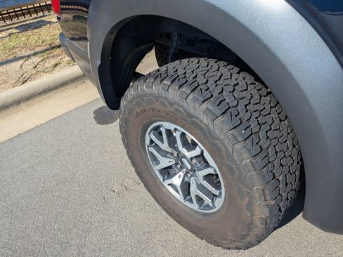 Used 2023 Ford F150 Raptor AWD/4WD image 44