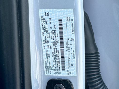 Used 2025 Ford F150 Raptor AWD/4WD image 35