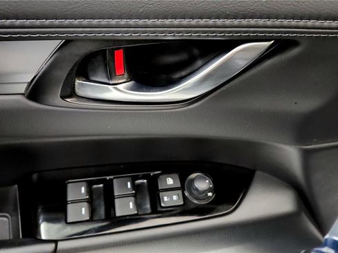 Used 2018 MAZDA CX-5 Touring w/ Preferred Equipment Package image 20