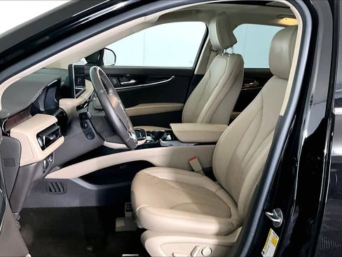 Used 2022 Lincoln Nautilus Reserve w/ Equipment Group 201A image 8