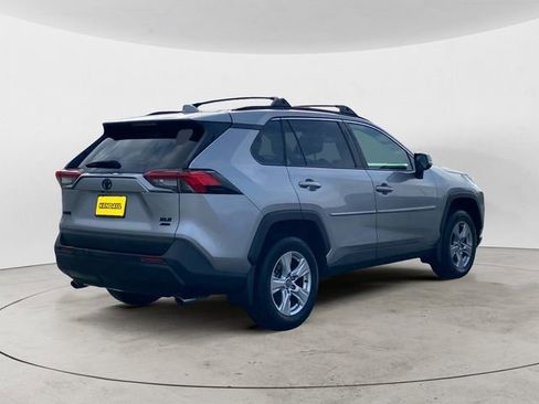 Used 2020 Toyota RAV4 XLE w/ All Weather Liner Package AWD/4WD image 5