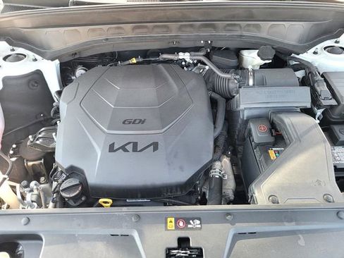 Used 2022 Kia Telluride EX image 39