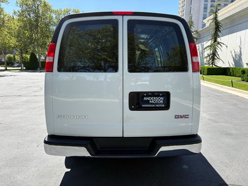 Used 2024 GMC Savana 2500 w/ Driver Convenience Package RWD image 9