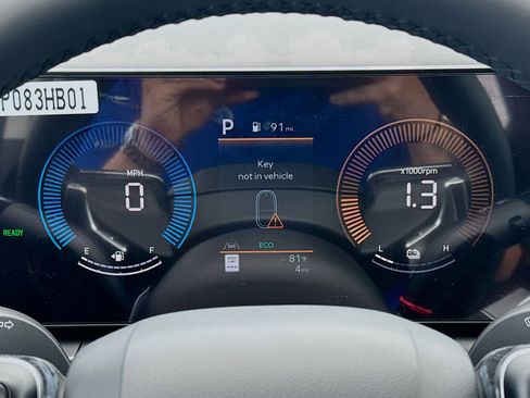 New 2026 Hyundai Santa Fe SE FWD image 9