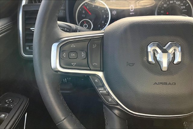 Used 2026 RAM 1500 Laramie AWD/4WD image 12