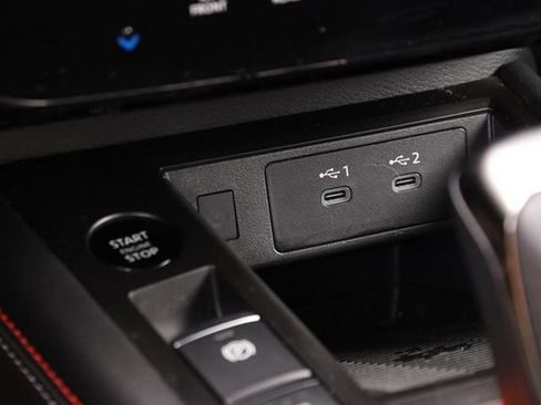 Certified 2025 Nissan Kicks SR AWD/4WD image 19