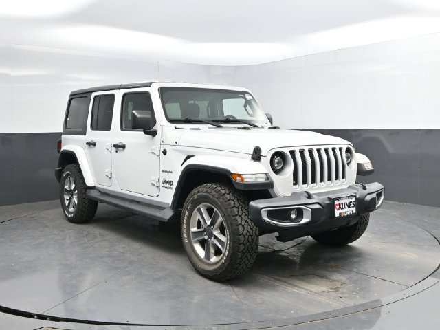 Used 2021 Jeep Wrangler Unlimited Sahara AWD/4WD image 5