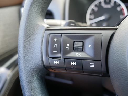 Certified 2023 Nissan Rogue SV AWD/4WD image 28