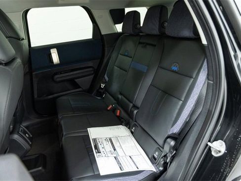 Certified 2025 MINI Cooper Countryman S image 23