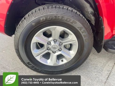 Certified 2024 Toyota 4Runner SR5 Premium image 25