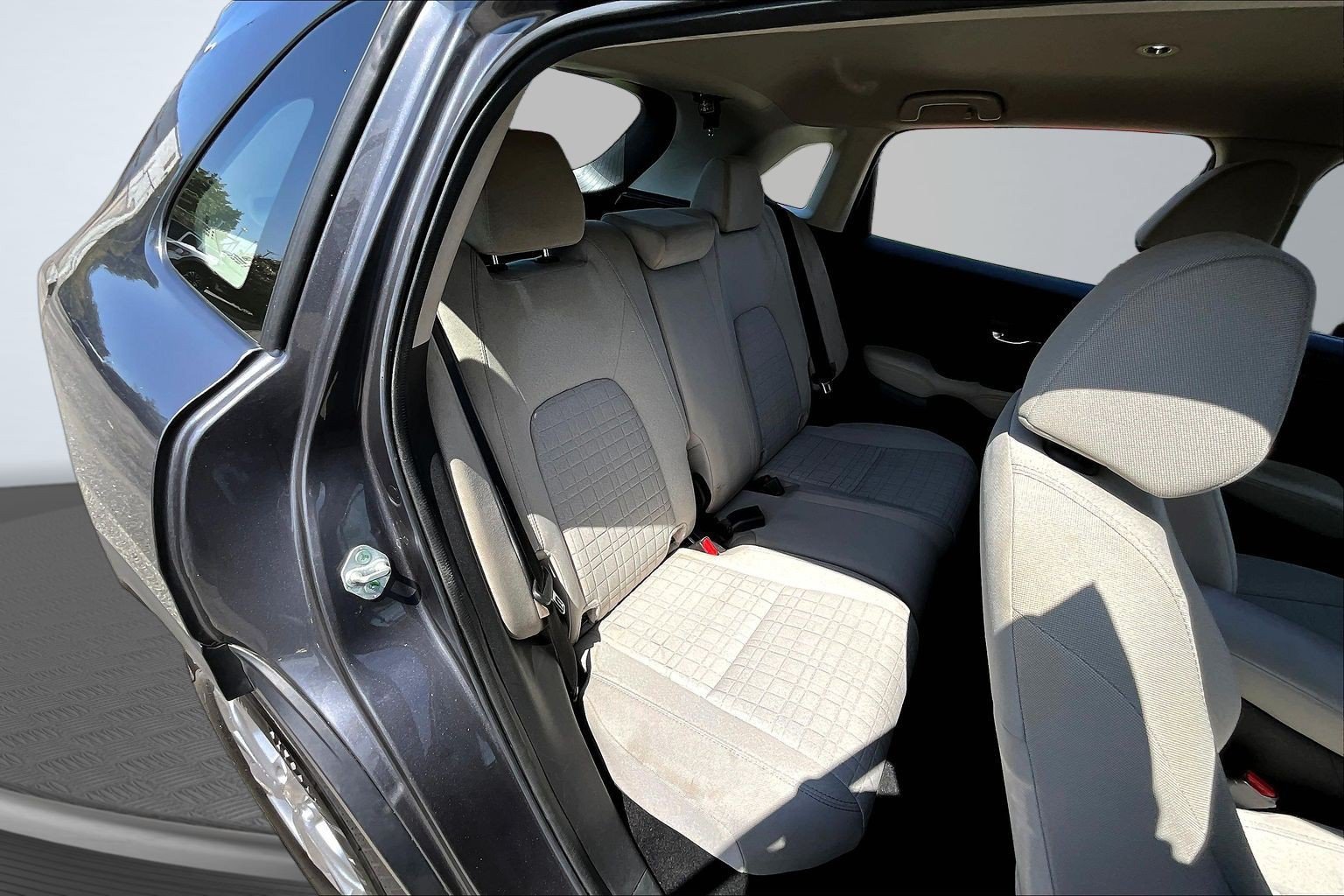 Used 2024 Honda HR-V LX image 23