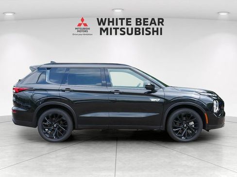 Used 2025 Mitsubishi Outlander SEL Black Edition AWD/4WD image 6