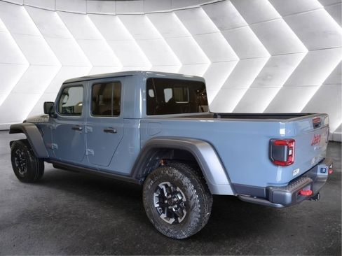 New 2026 Jeep Gladiator Rubicon w/ Steel Power Dome Hood Package AWD/4WD image 3