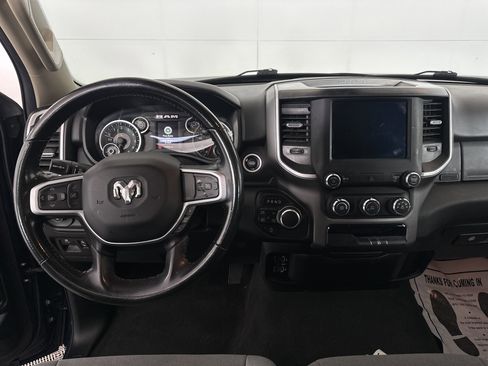 Used 2020 RAM 1500 Big Horn image 3