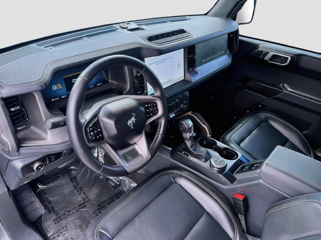Used 2025 Ford Bronco Badlands AWD/4WD image 9