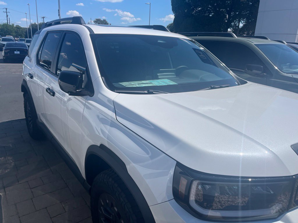 Certified 2026 Honda Passport TrailSport Elite image 3