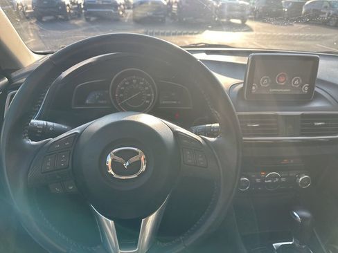 Used 2016 MAZDA MAZDA3 i Touring w/ Popular Equipment Package image 6