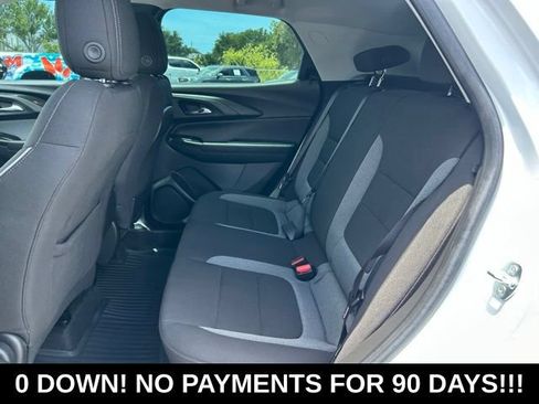 Used 2023 Chevrolet TrailBlazer LS w/ LPO, Blackout Package FWD image 15