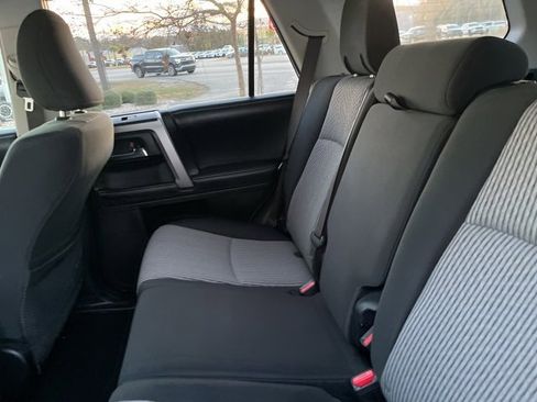 Used 2016 Toyota 4Runner SR5 image 13