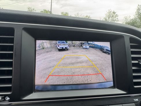 Used 2018 Hyundai Elantra SEL image 25